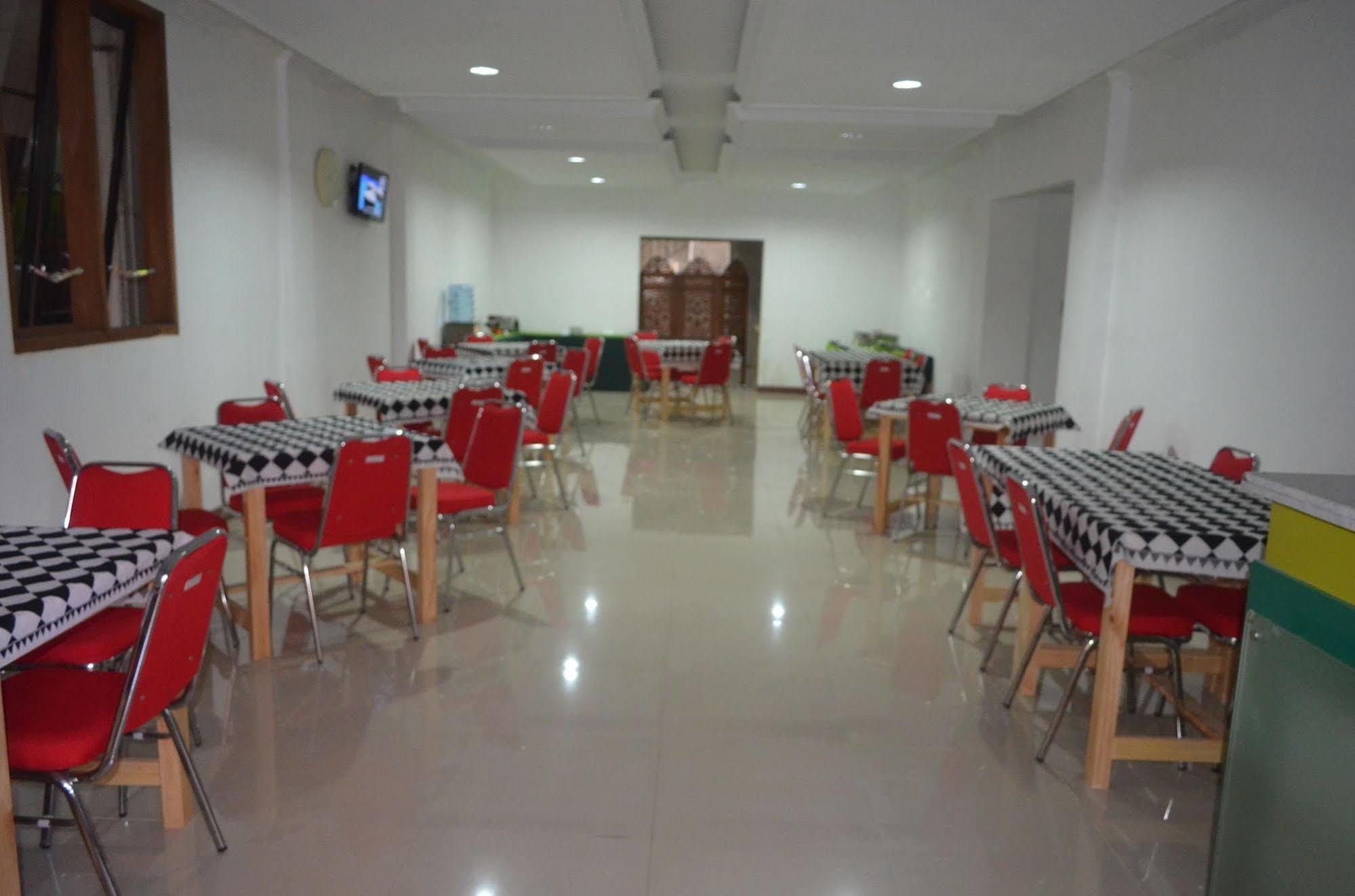 Sadinah Sahid Josodipuro Hotel Colomadu Exteriér fotografie